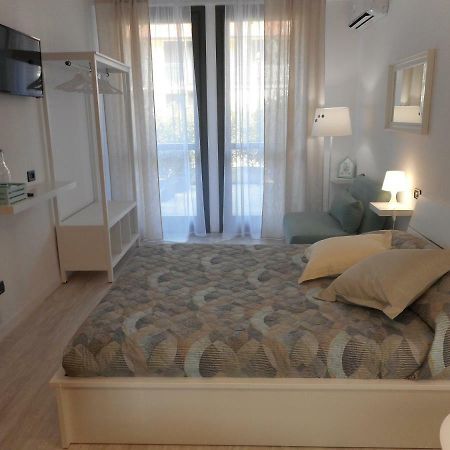 Borgo Antico Rooms Self Check-In ベルガモ エクステリア 写真