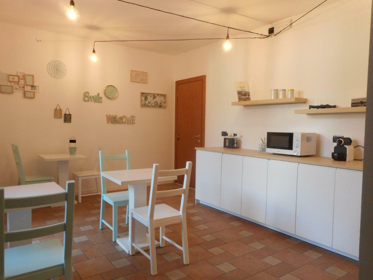 Borgo Antico Rooms Self Check-In ベルガモ エクステリア 写真